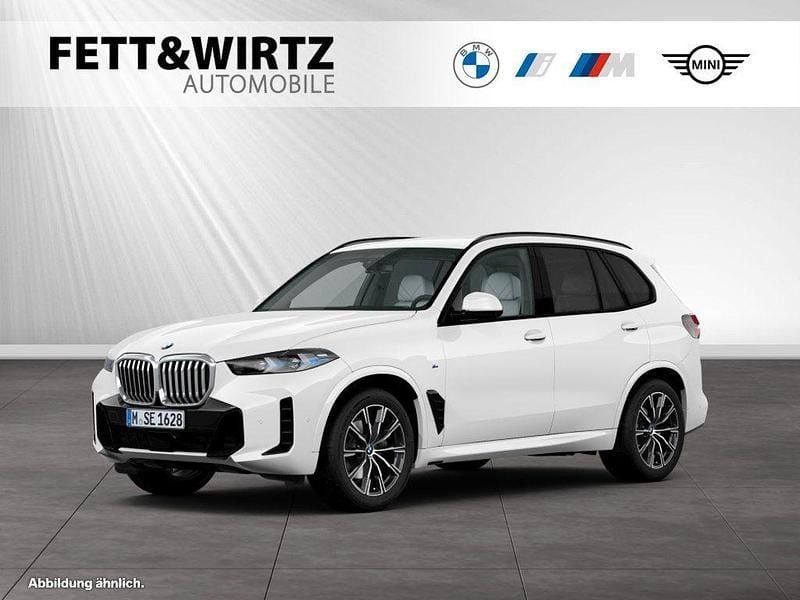 Gebraucht BMW X5 M Sport 298 PS (219 kW) 2025 Alpinweiss SUV