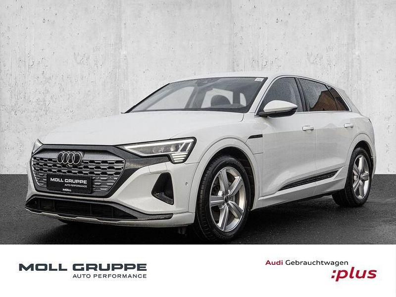Gebraucht Audi Q8 e-tron Advanced 250 kW (340 PS) 2023 Gletscherweiß metallic SUV
