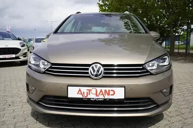 Gebraucht VW Golf Sportsvan Join 131 PS (96 kW) 2018 Gold Van / Kleinbus