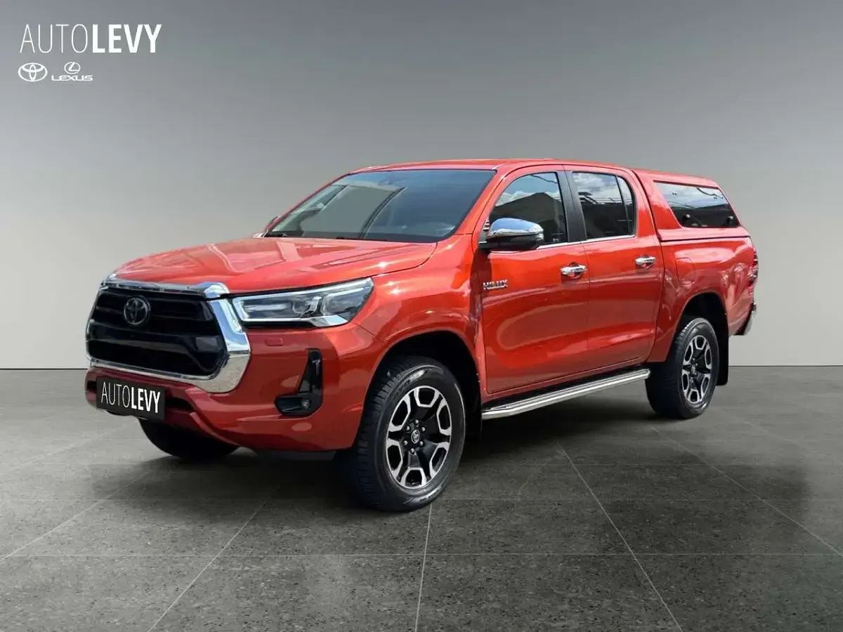 Gebraucht Toyota HiLux Executive 204 PS (150 kW) 2023 Orange Pickup