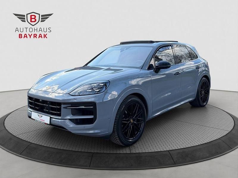 Second-hand Porsche Cayenne Chrono 354 CP (260 kW) 2023 Gri SUV
