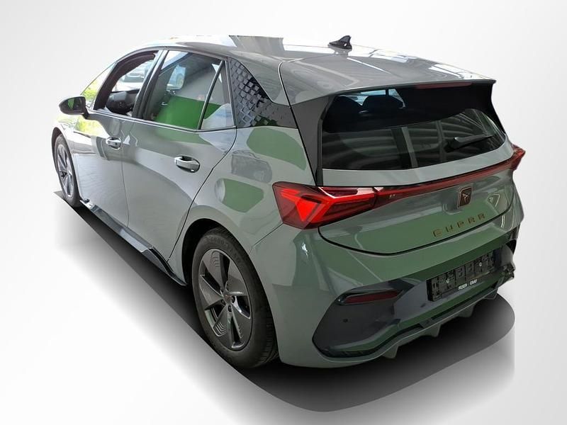 Second-hand Cupra Born 150 kW (204 CP) 2024 Gri Hatchback
