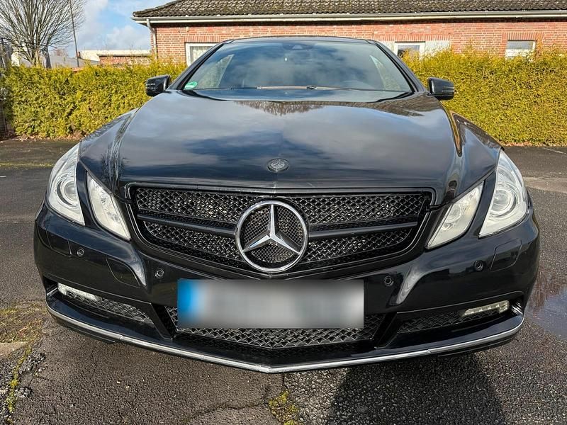 Gebraucht Mercedes 350 231 PS (169 kW) 2010 Schwarz Coupé