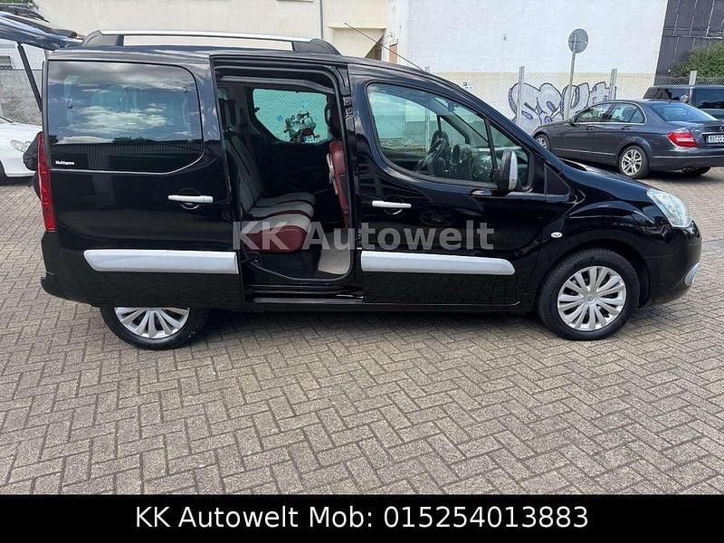 Gebraucht Citroën Berlingo SELECTION 92 PS (67 kW) 2011 Lack onyx schwarz/deckende Van / Kleinbus