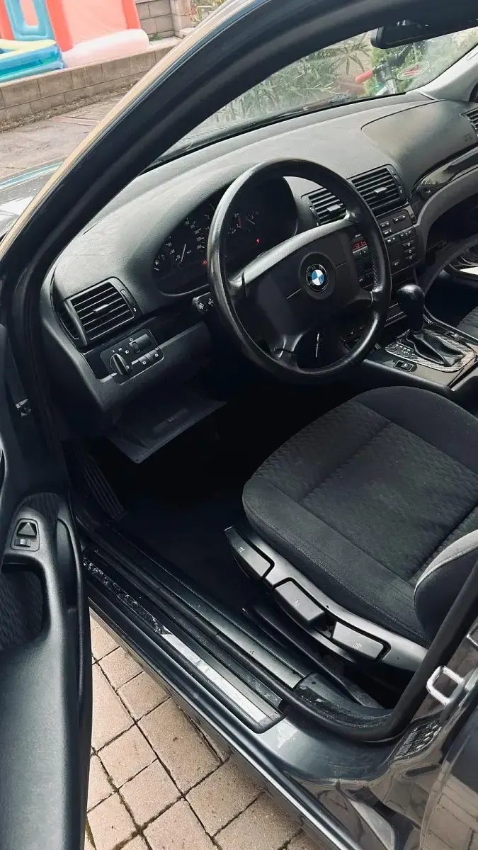 Gebraucht BMW 320 170 PS (125 kW) 2001 Grau Limousine