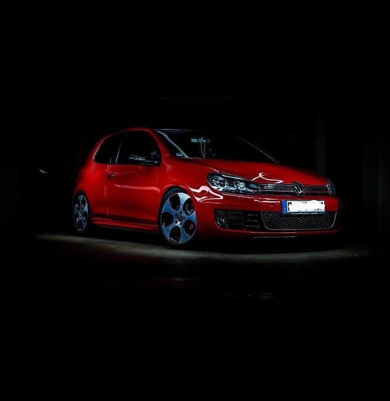 Rot Gebraucht 2011 VW Golf VI GTI Limousine | 11.999 € (Teuer) - Bild 1/4