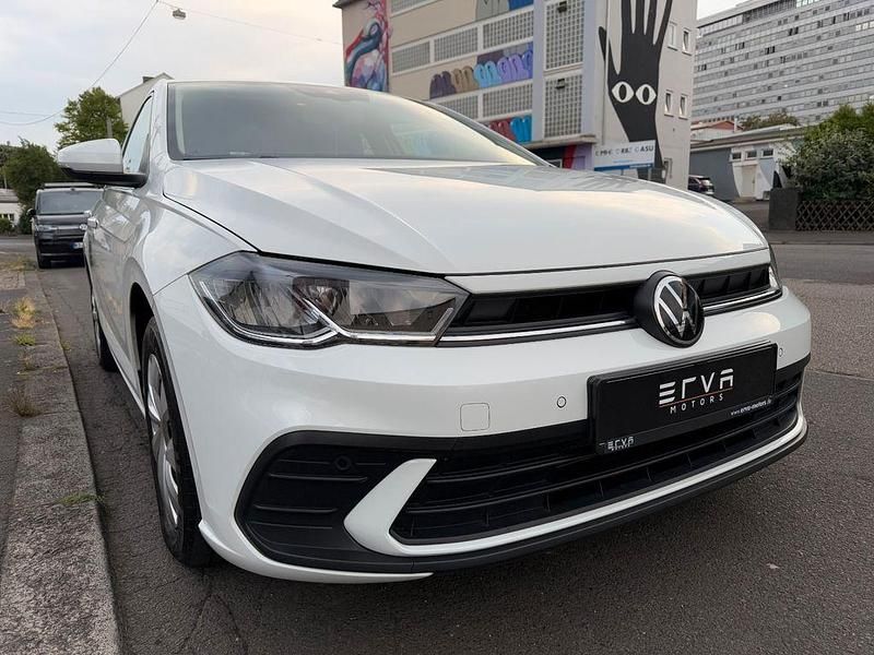 Weiß Gebraucht 2022 VW Polo Life Limousine | 11.950 € (Superpreis) - Bild 1/4
