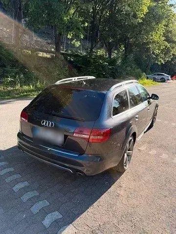 Gebraucht Audi A6 Allroad 239 PS (175 kW) 2011 Grau Kombi