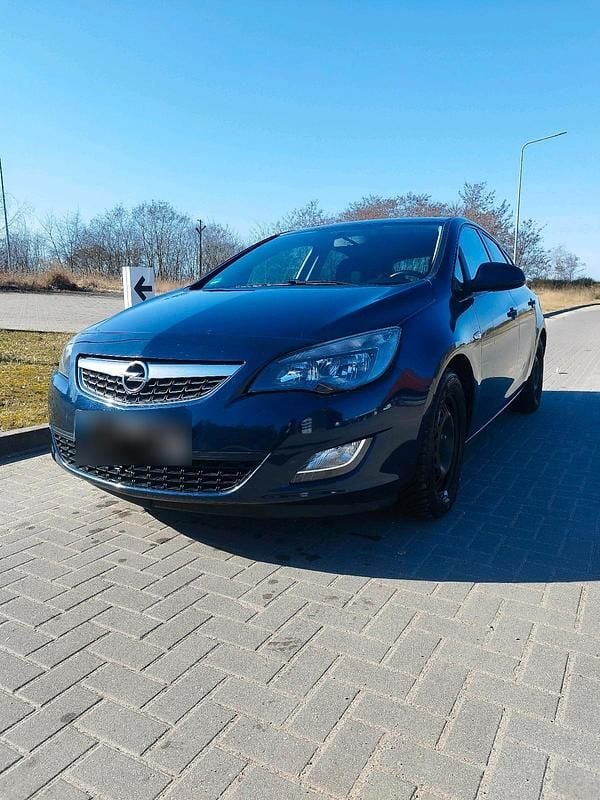 Gebraucht Opel Astra Eco 110 PS (80 kW) 2011 Blau Coupé