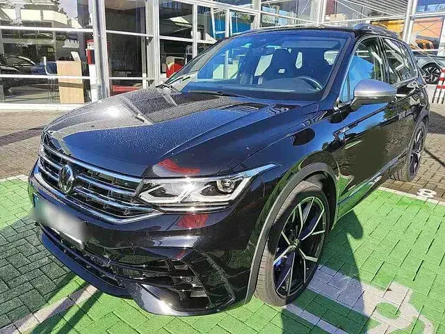 Gebraucht VW Tiguan R 320 PS (235 kW) 2023 Schwarz SUV