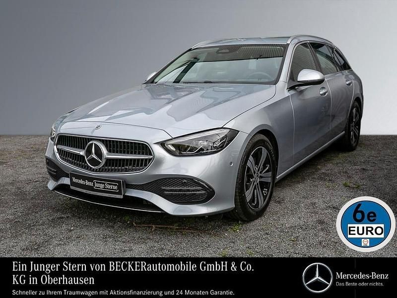 Silber Gebraucht 2024 Mercedes C200 Avantgarde Limousine | 38.950 € (Fairer Preis) - Bild 1/4