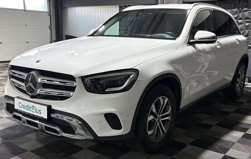 Gebraucht Mercedes GLC220 194 PS (142 kW) 2021 Weiß SUV