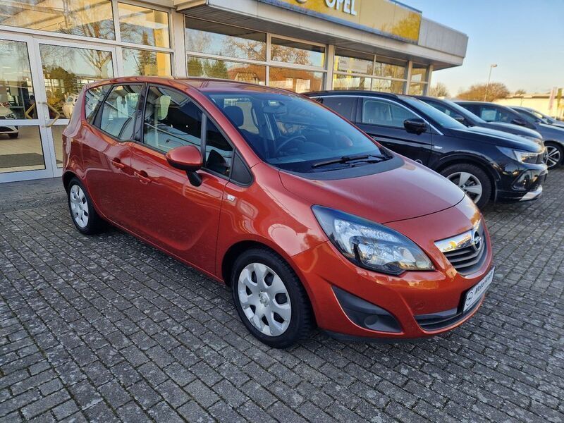 Rot Gebraucht 2014 Opel Meriva Selection Van / Kleinbus | 8.450 € (Etwas zu teuer) - Bild 1/4