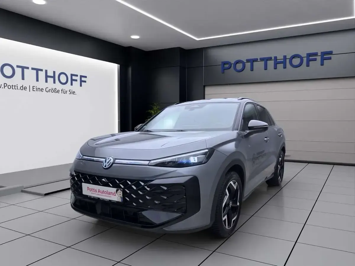 Gebraucht VW T-Roc R-line 150 PS (110 kW) 2026 SUV