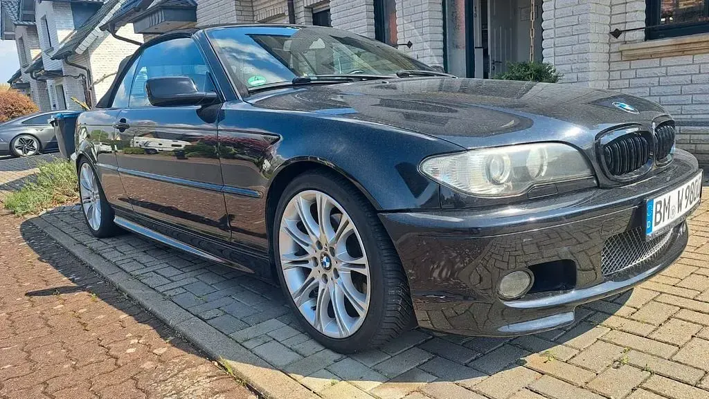 Gebraucht BMW 325 Performance 192 PS (141 kW) 2004 Schwarz Cabrio