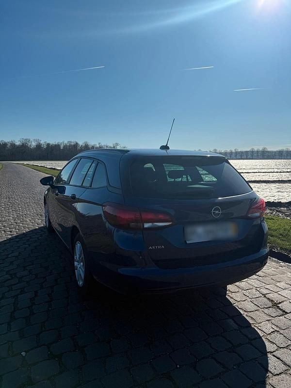 Gebraucht Opel Astra 110 PS (80 kW) 2020 Blau Kombi