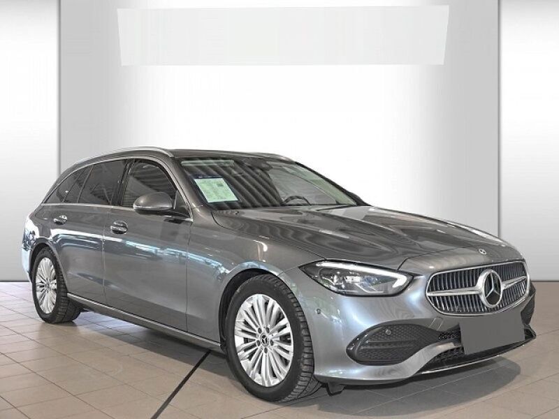 Grau Gebraucht 2023 Mercedes C220 Avantgarde | 43.802 € (Teuer) - Bild 1/4