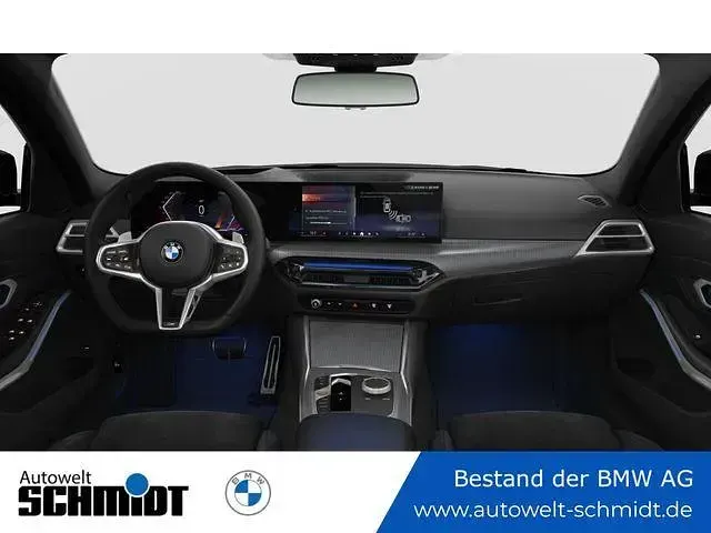 Gebraucht BMW 330 Comfort Edition 286 PS (210 kW) 2026 Saphirschwarz Kombi