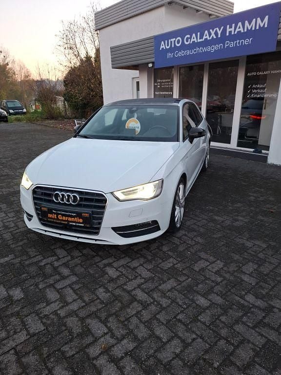 Weiß Gebraucht 2015 Audi A3 S-Line Coupé | 9.450 € (Guter Preis) - Bild 1/4
