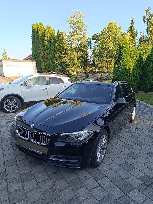 Schwarz Gebraucht 2013 BMW 520 Kombi | 14.700 € (Etwas zu teuer) - Bild 1/4