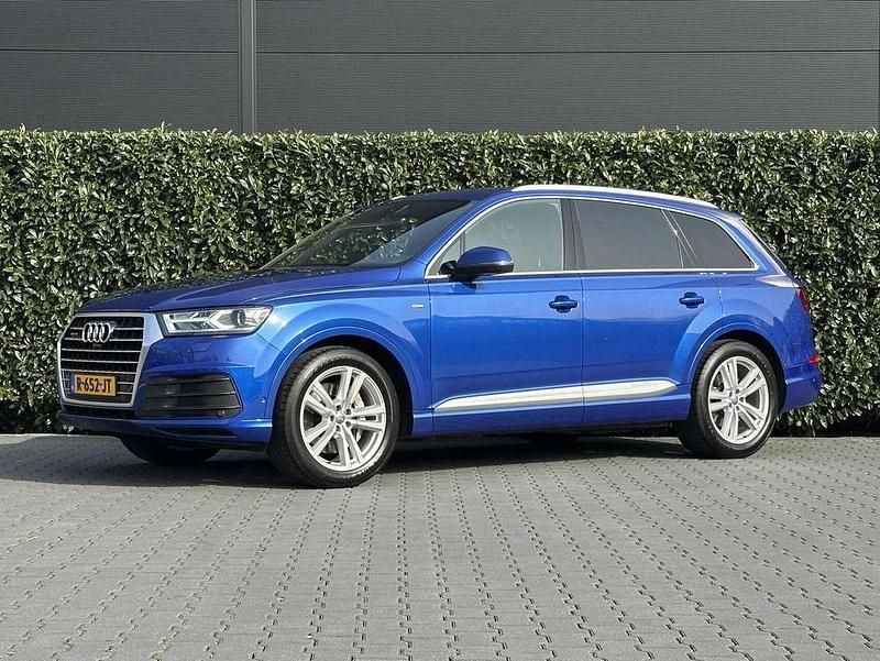 Second-hand Audi Q7 S-Line 218 CP (160 kW) 2017 Albastru SUV