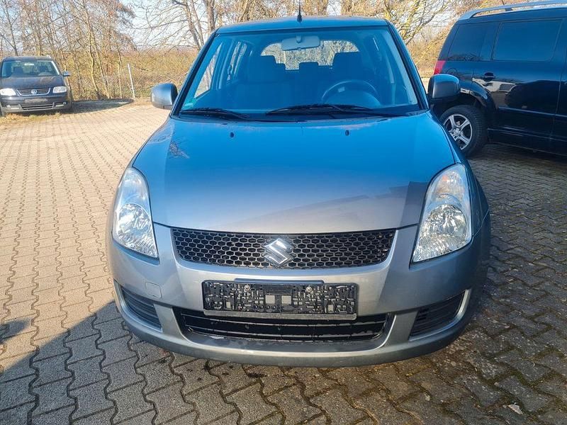Gebraucht Suzuki Swift 92 PS (67 kW) 2008 Kleinwagen