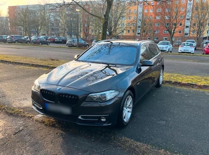 Andere außenfarben Gebraucht 2014 BMW 530 Performance Kombi | 12.000 € (Fairer Preis) - Bild 1/4