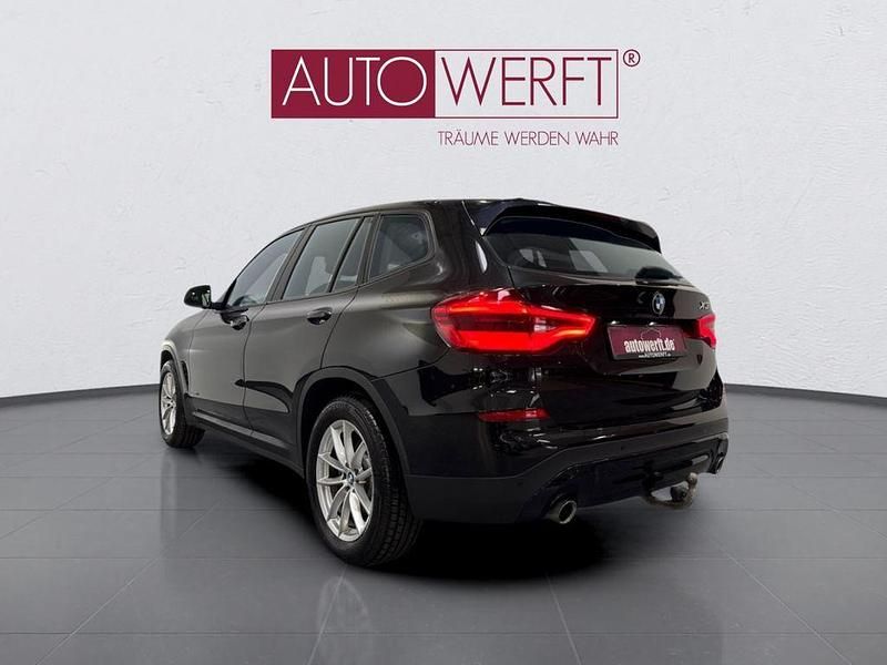 Gebraucht BMW X3 Advantage 190 PS (139 kW) 2018 Saphirschwarz metallic SUV