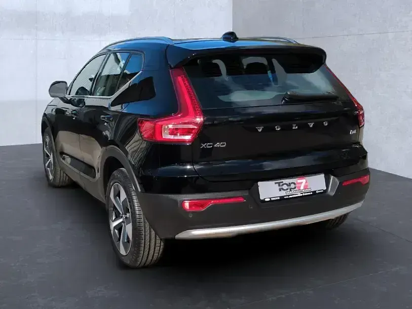 Gebraucht Volvo XC40 Ultimate 197 PS (144 kW) 2023 Black stone SUV
