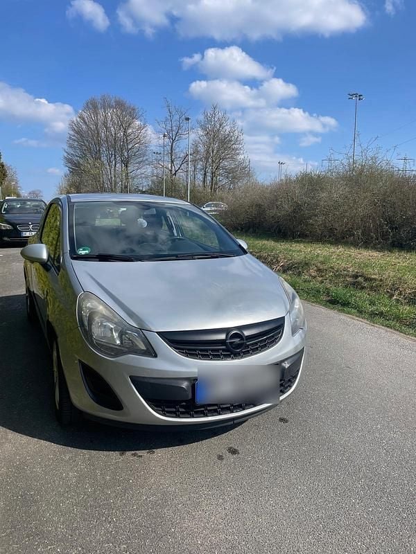 Second-hand Opel Corsa Active 87 CP (63 kW) 2013 Argintiu Hatchback