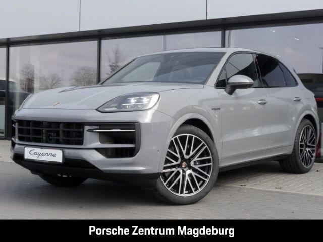 Arktikgrau Gebraucht 2025 Porsche Cayenne SUV | 123.890 € (Teuer) - Bild 1/4