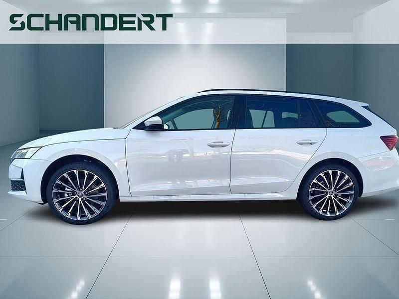 Neu Skoda Octavia 150 PS (110 kW) 2026 Moonweiss metallic Kombi