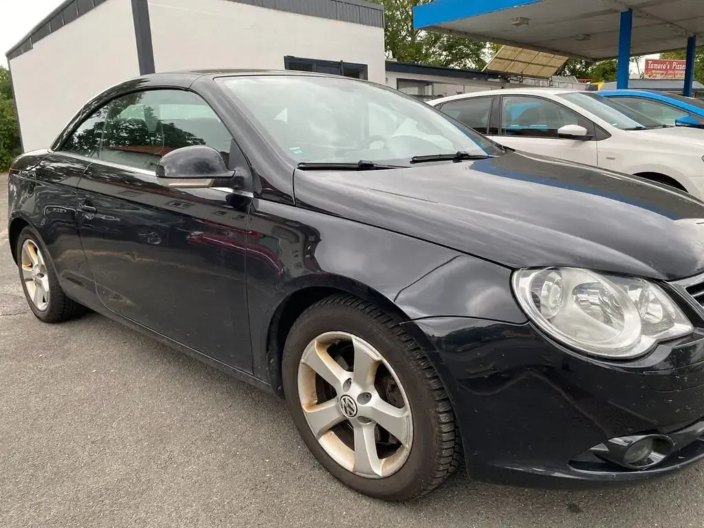 Gebraucht VW Eos 140 PS (102 kW) 2010 Schwarz Cabrio