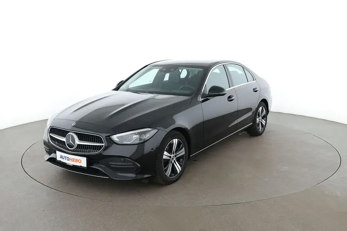 Gebraucht Mercedes C220 Avantgarde 2024 Limousine