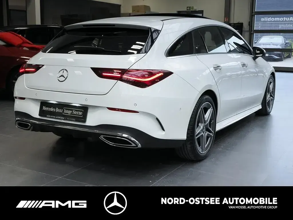 Gebraucht Mercedes CLA250 Premium Plus 224 PS (164 kW) 2025 Unilack polarweiß Limousine