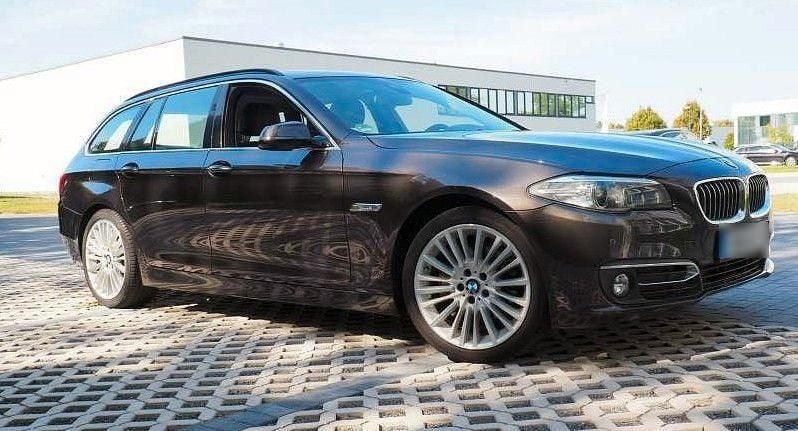 Gebraucht BMW 525 Luxury Line 231 PS (169 kW) 2017 Schwarz Kombi