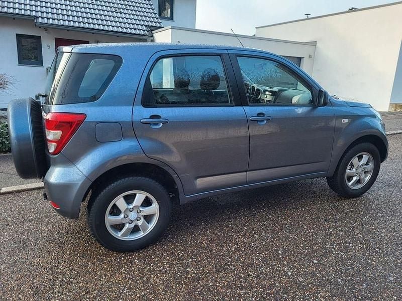 Grau Gebraucht 2007 Daihatsu Terios SUV | 5.800 € (Guter Preis) - Bild 1/2