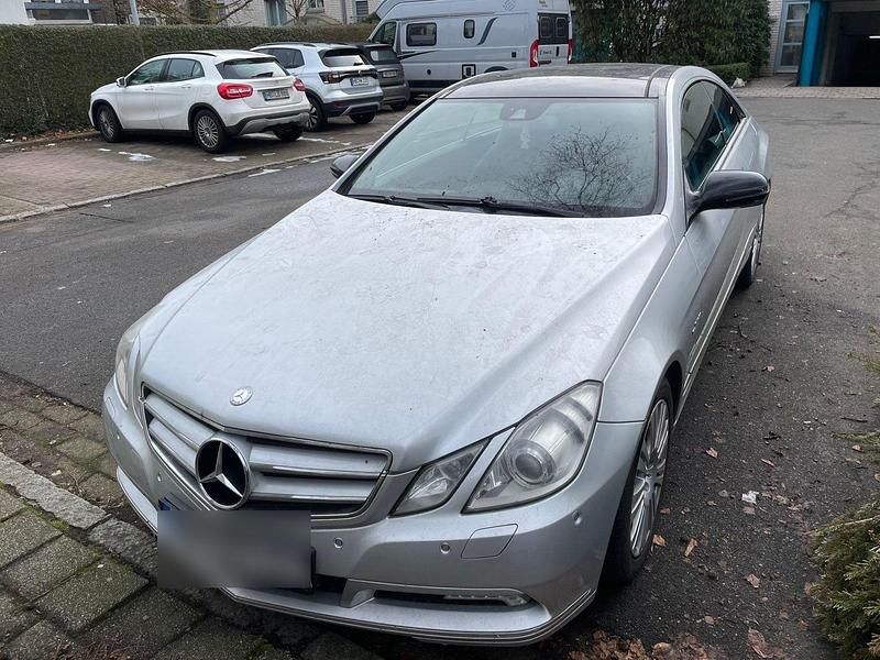 Gebraucht Mercedes E350 AMG 2009 Silber Coupé
