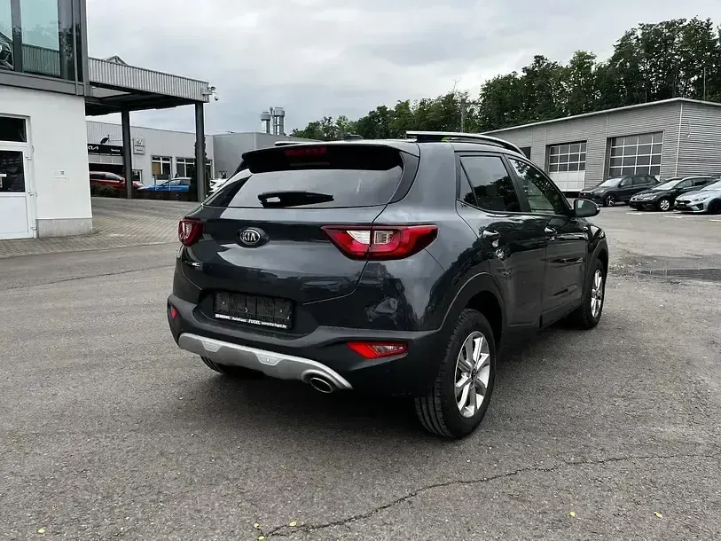Gebraucht Kia Stonic Vision 84 PS (61 kW) 2019 (abt) graphite met. SUV