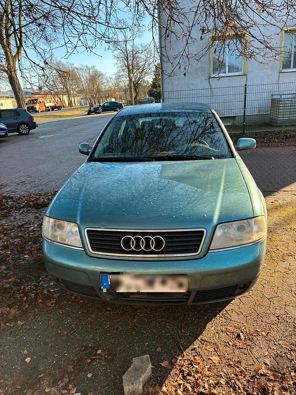 Grau Gebraucht 1998 Audi A6 Limousine | 1.250 € (Superpreis) - Bild 1/4