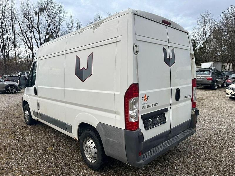 Gebraucht Peugeot Boxer 131 PS (96 kW) 2013 Weiß Van