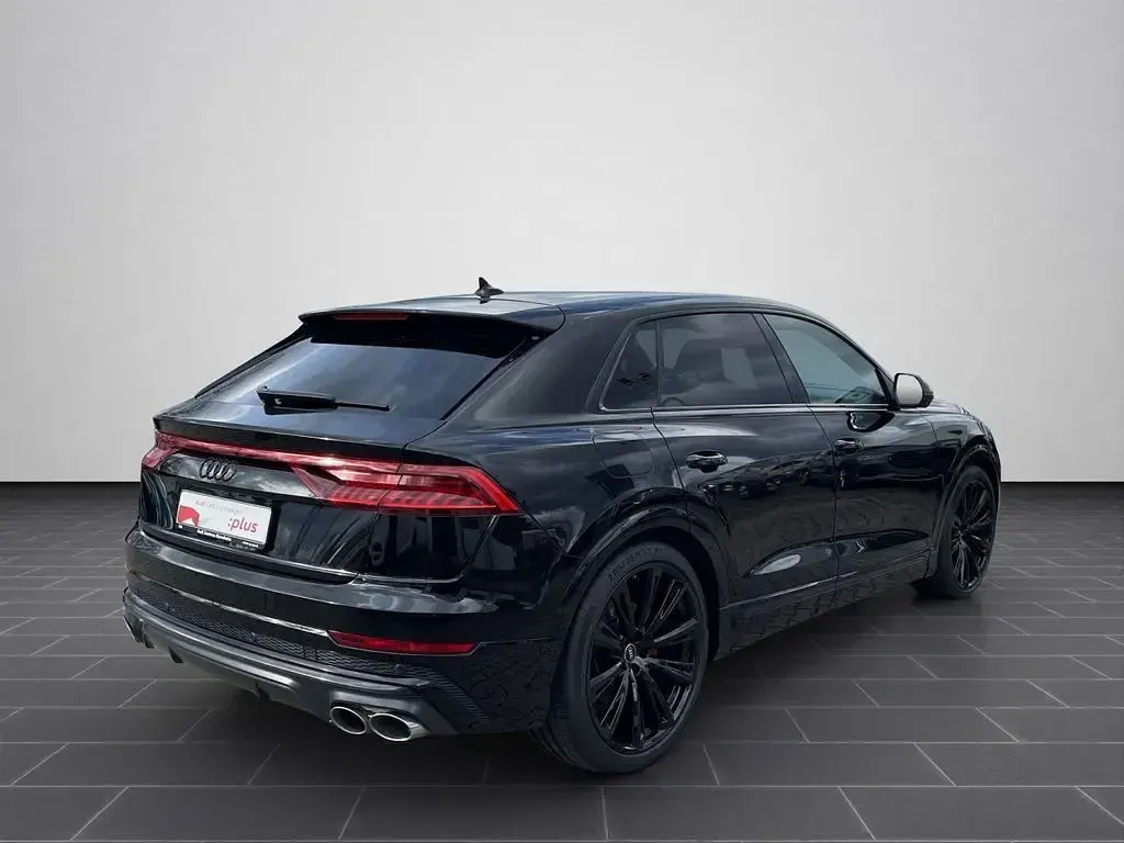 Gebraucht Audi SQ8 Advanced Plus 507 PS (372 kW) 2022 Mythosschwarz metallic (metallic) SUV