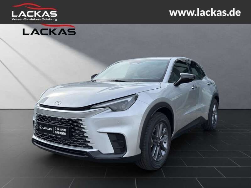Silver metallic Neu 2025 Lexus LBX SUV | 30.990 € (Guter Preis) - Bild 1/4