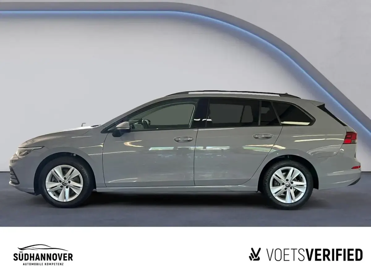 Gebraucht VW Golf VII Life 150 PS (110 kW) 2021 Grau Kleinwagen