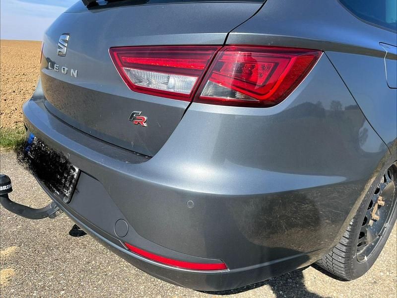 Gebraucht Seat Leon ST FR 150 PS (110 kW) 2016 Grau Kombi