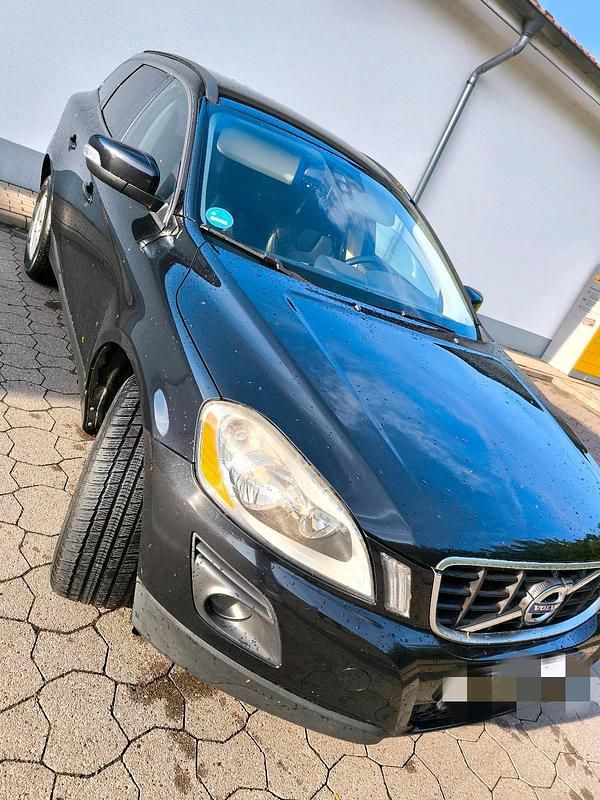 Schwarz Gebraucht 2009 Volvo XC60 SUV | 8.000 € (Fairer Preis) - Bild 1/4