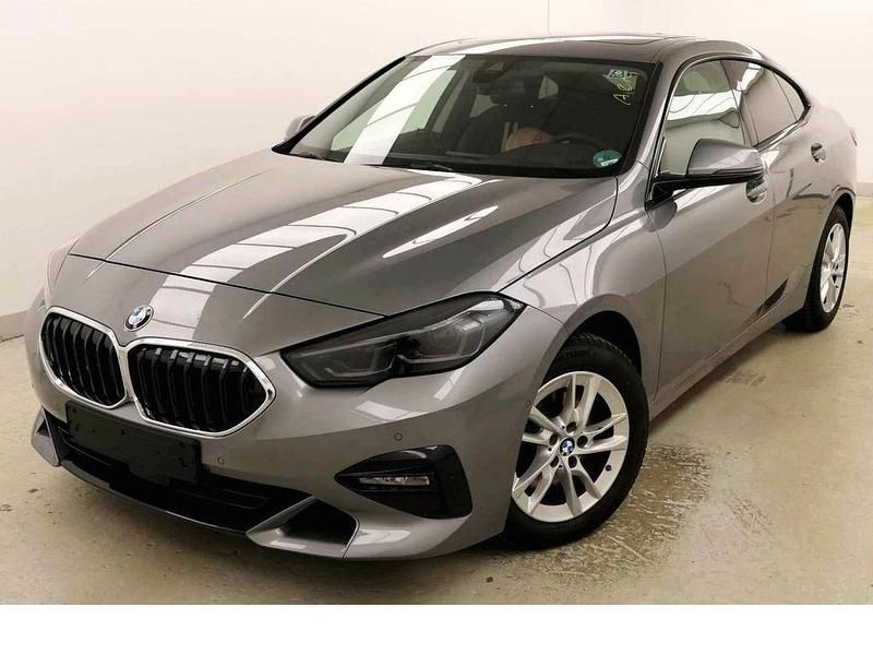 Grau Gebraucht 2024 BMW 218 Sport Line Coupé | 26.990 € (Guter Preis) - Bild 1/4