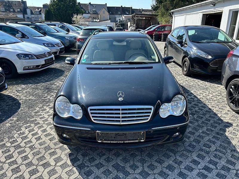 Second-hand Mercedes C280 231 CP (169 kW) 2007 Negru Break
