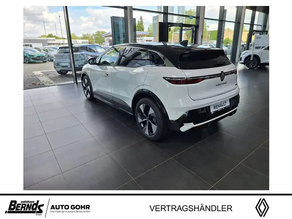 Gebraucht Renault Megane E-Tech Komfort 160 kW (218 PS) 2026 Arktisweiß/dach in blackpear Limousine