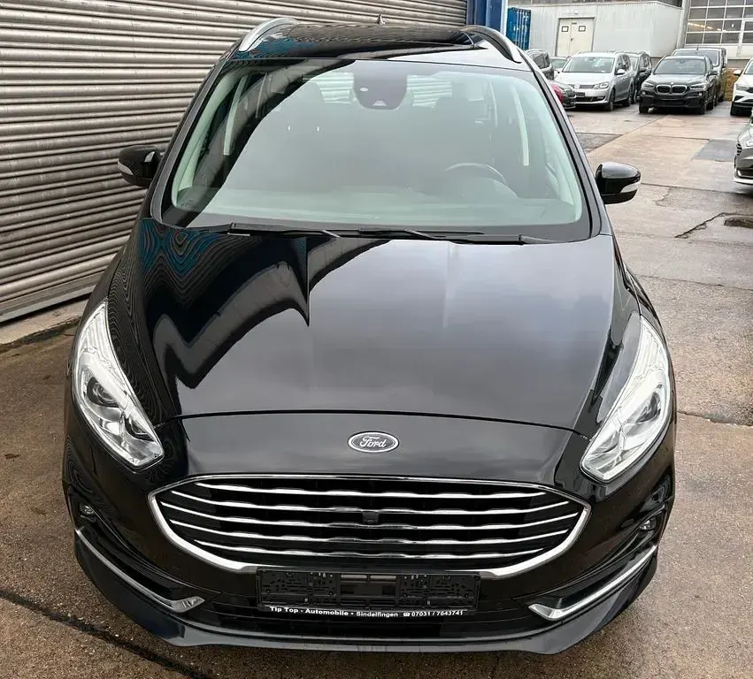Second-hand Ford Galaxy 190 CP (139 kW) 2020 Negru Monovolum